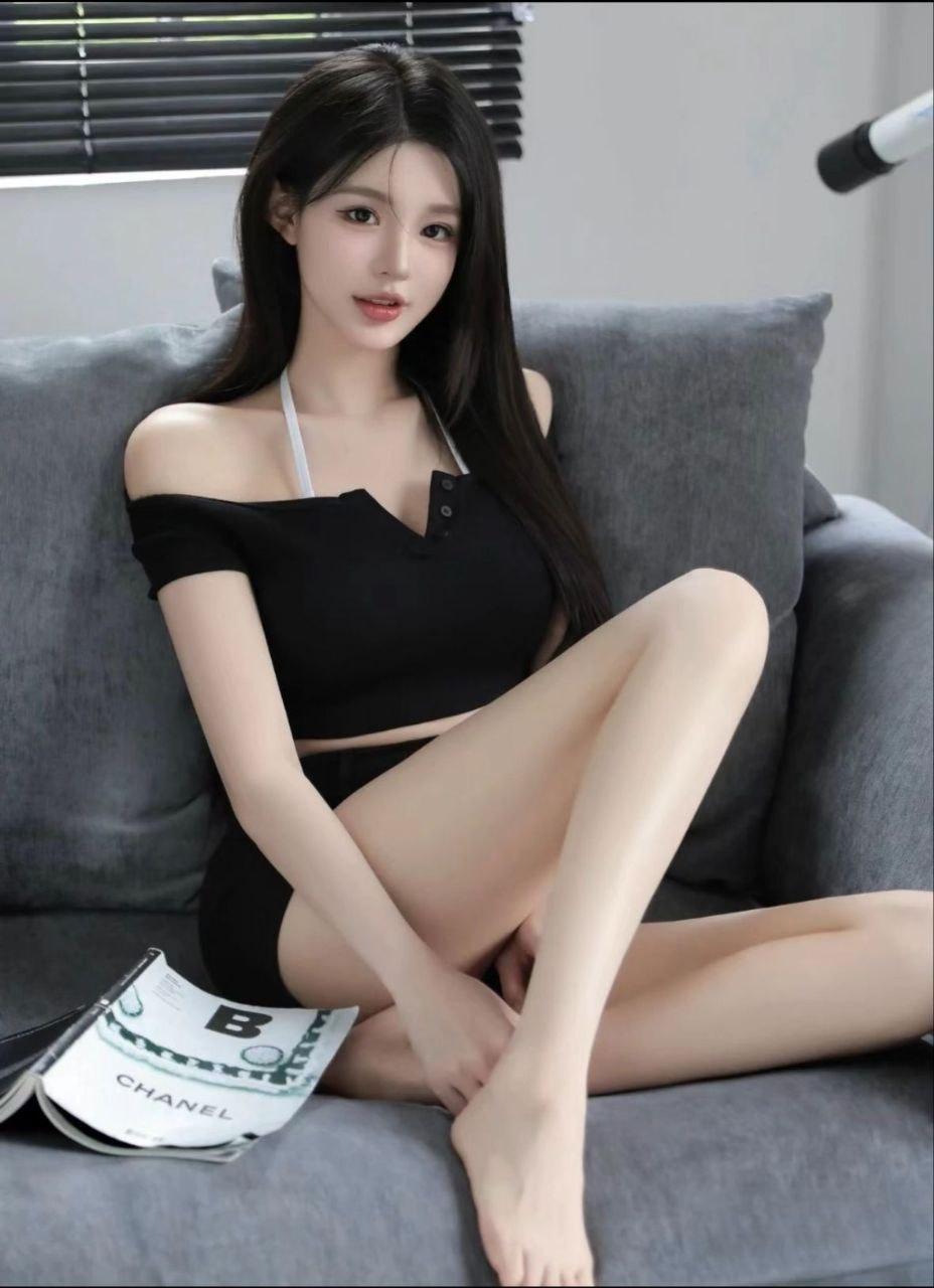 深夜茶馆的温柔灯语，一抹光，一缕情，指引归宿的温暖